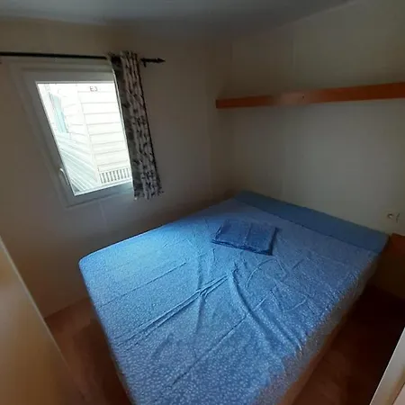 Marina 4 * Los Barrios