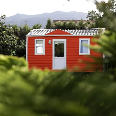 Parque de vacaciones Marina 4 *